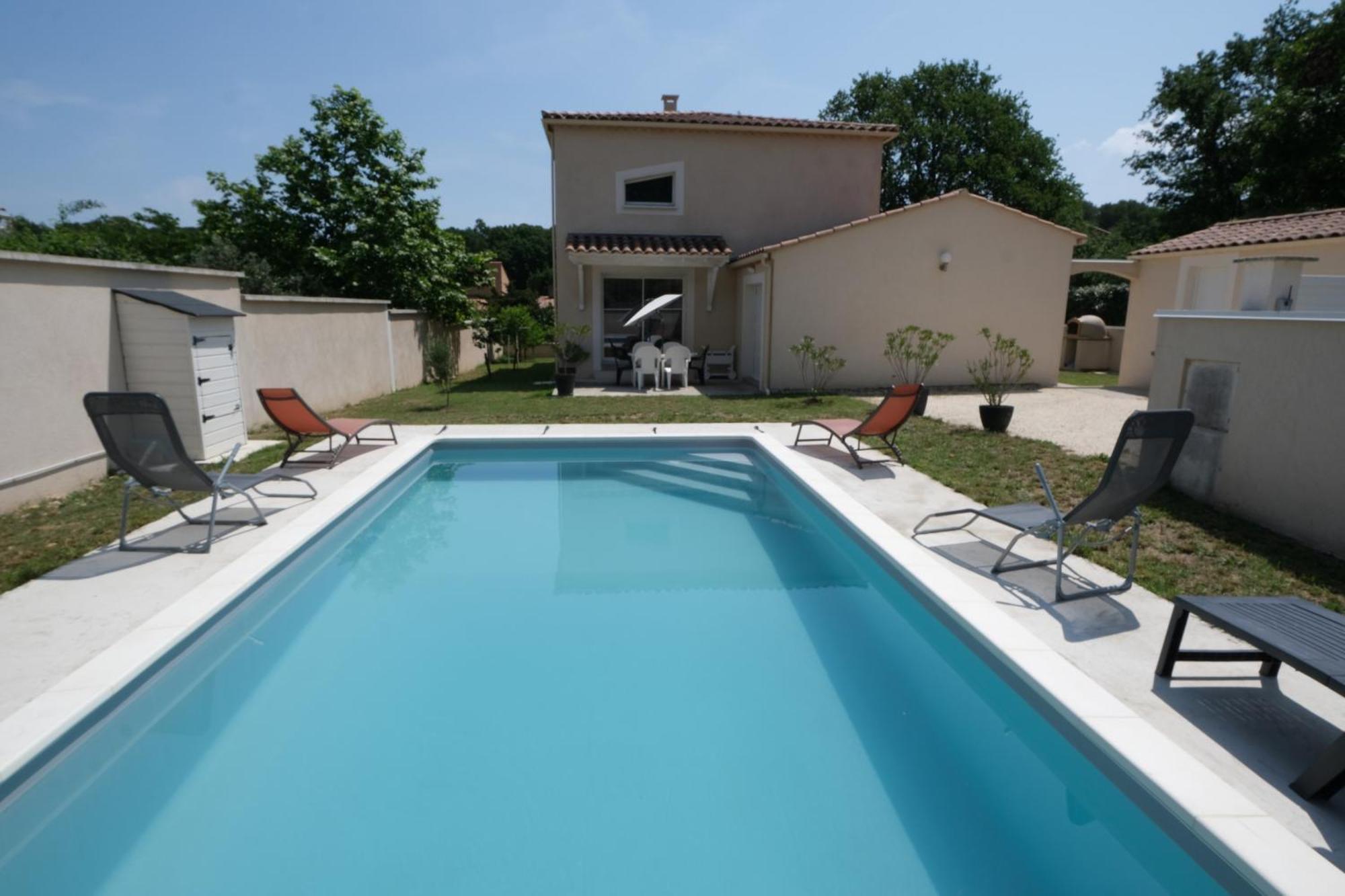 Villa Provence: Tranquil Retreat with Private Pool Near Saint-Remy Center Exterior photo